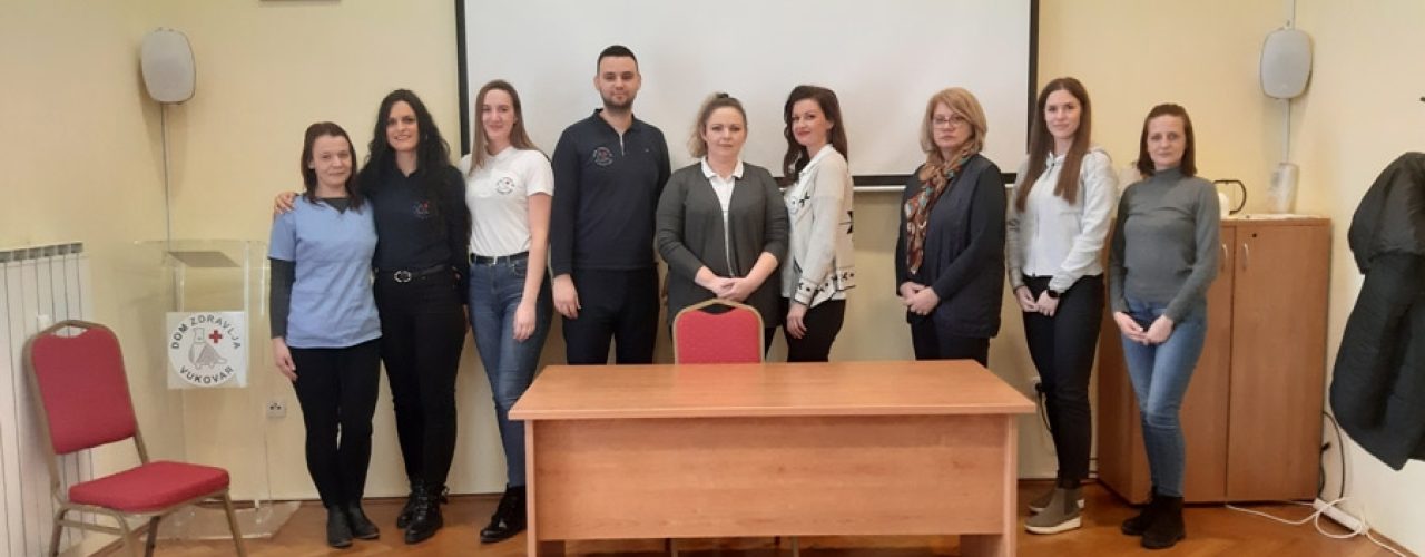 7f4a2dcbb77bba13d5149a1dc56e825f_XL